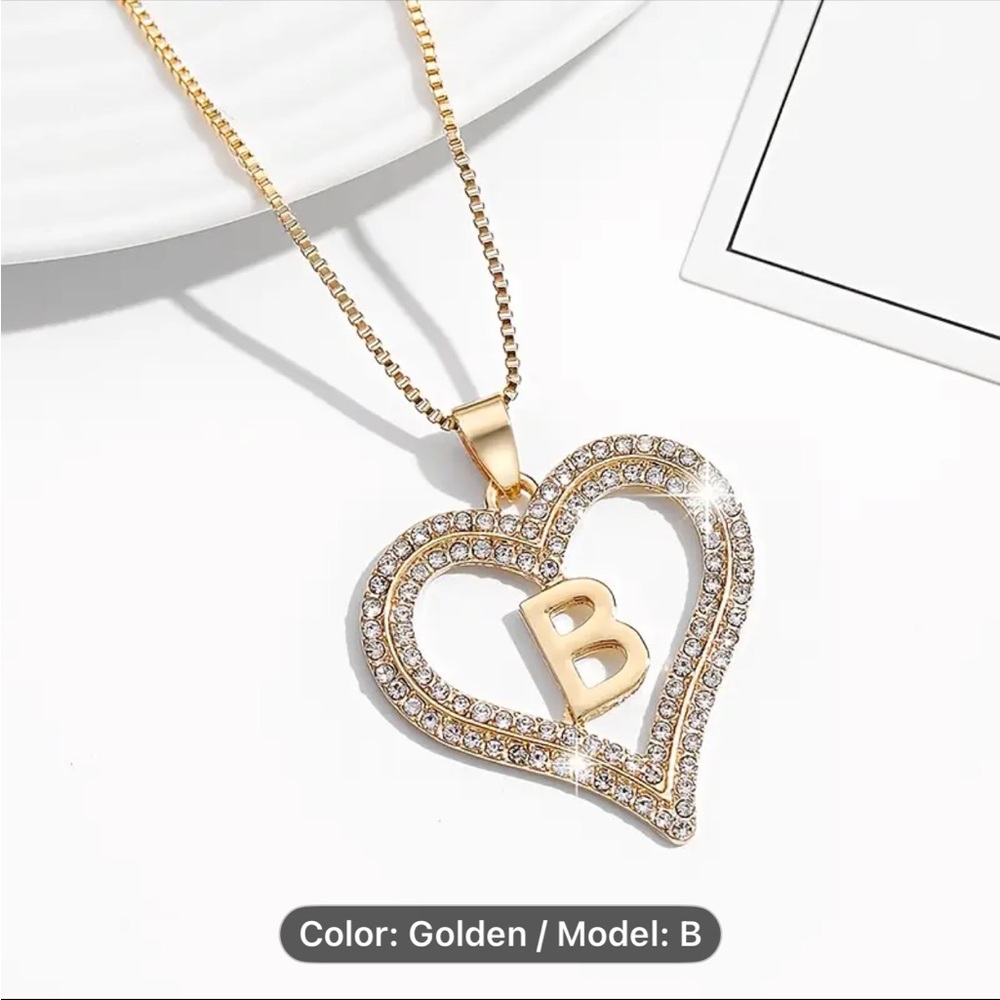 Elegant Gold Heart Pendant Necklace
